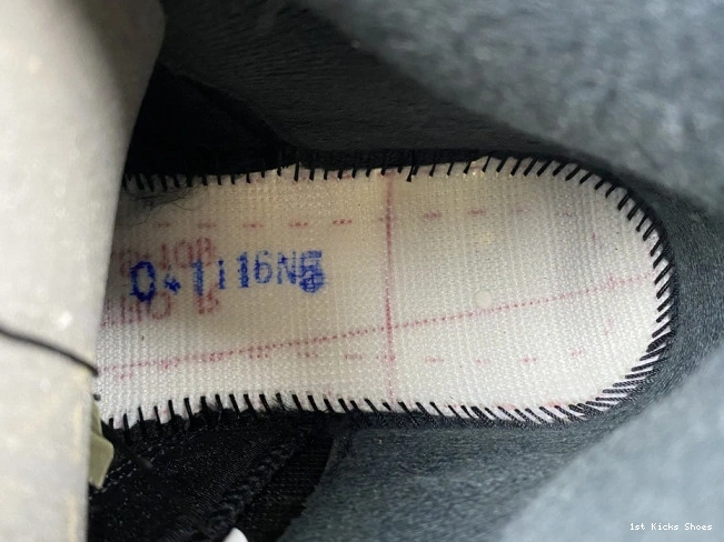 5 Black 592 SportInspired Jordan 845035- (2016) Retro Metallic 0111